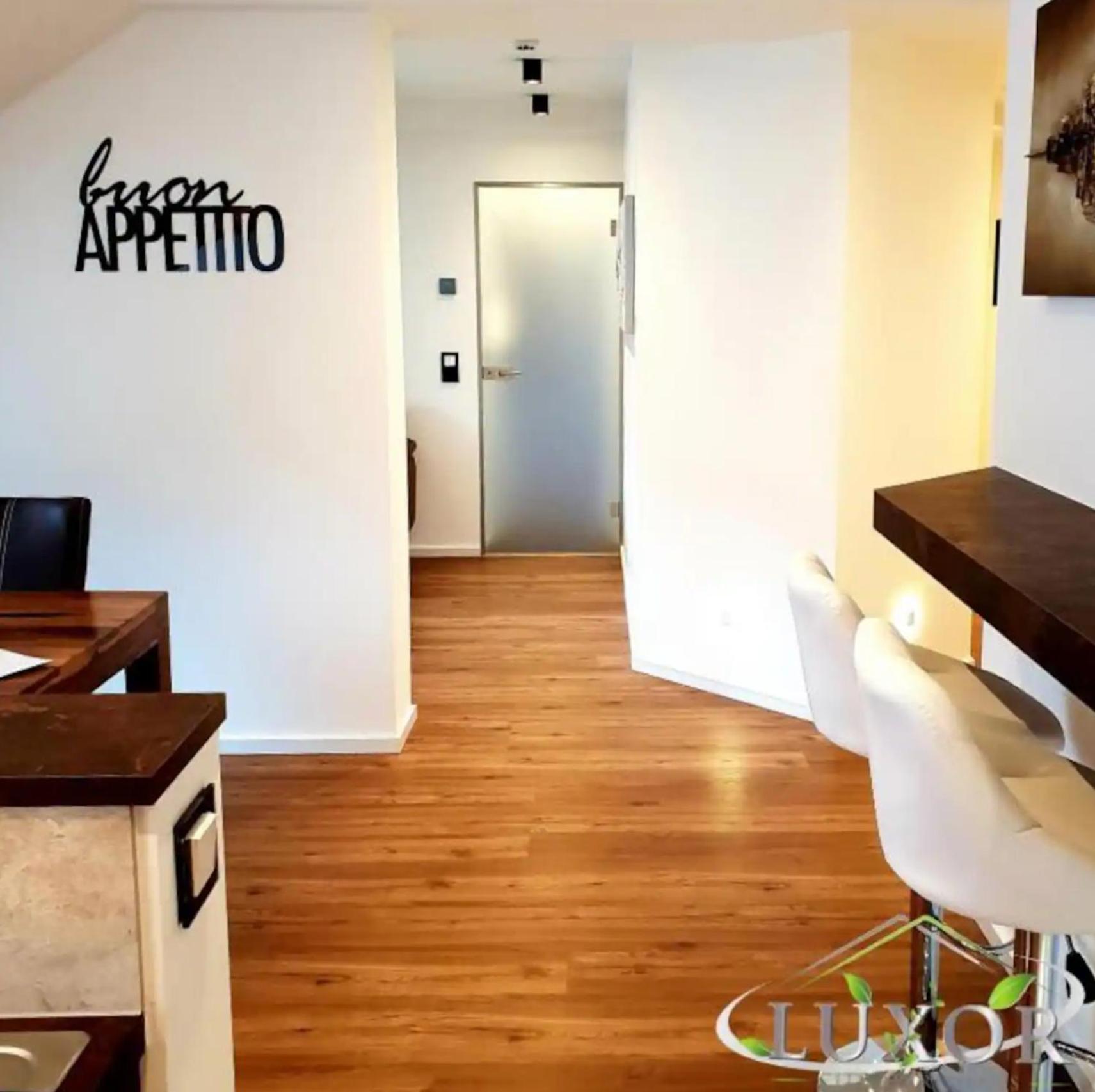 Luxor City Apartments Lienz Quarto foto